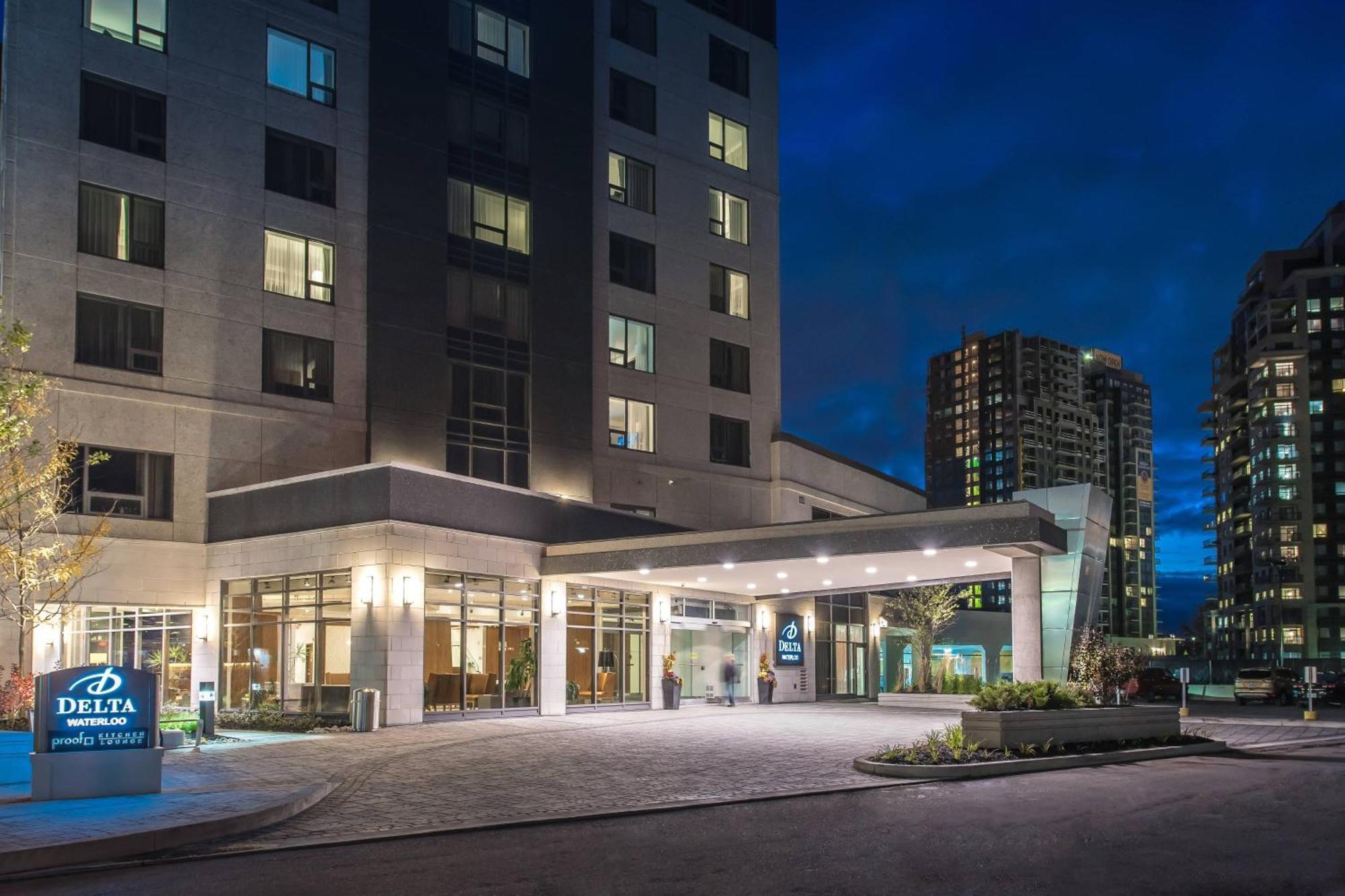 Delta Hotels by Marriott Waterloo Eksteriør bilde